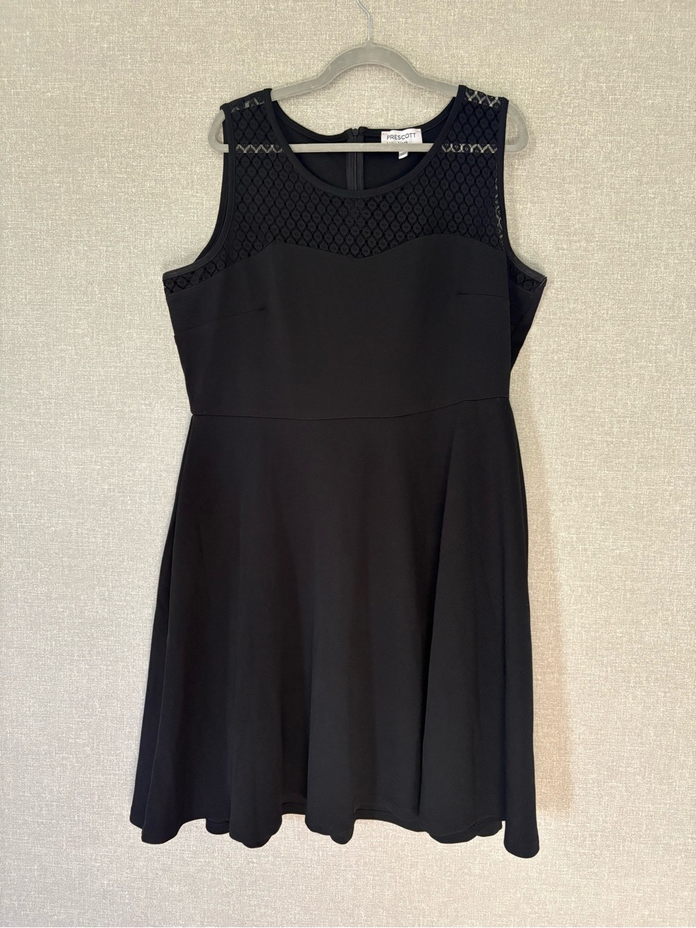 Prescott New York Black Lace Illusion Fit & Flare Dress – Women’s 2X